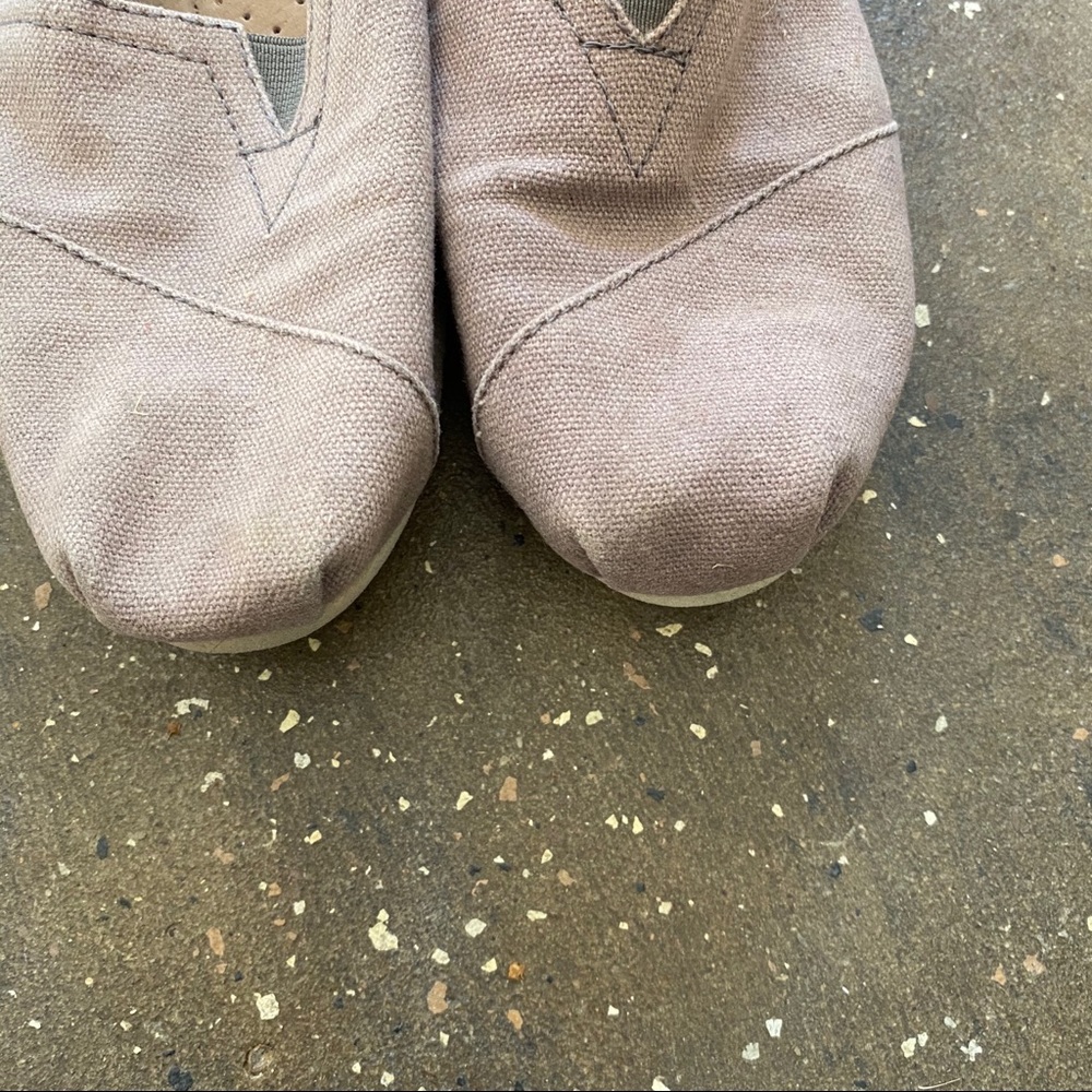 toms - Picture 3 of 4